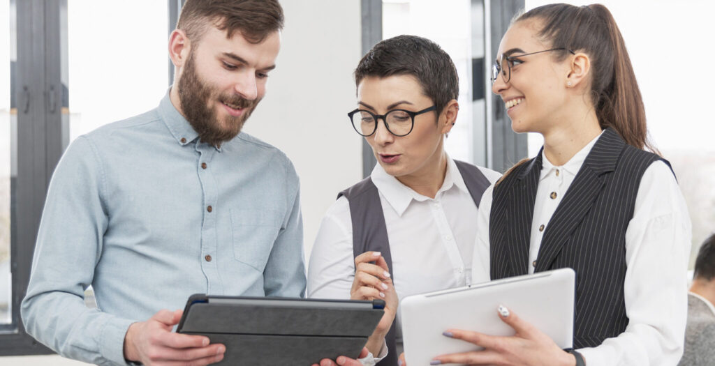 Empowering Talent Acquisition with Precision Email Lists